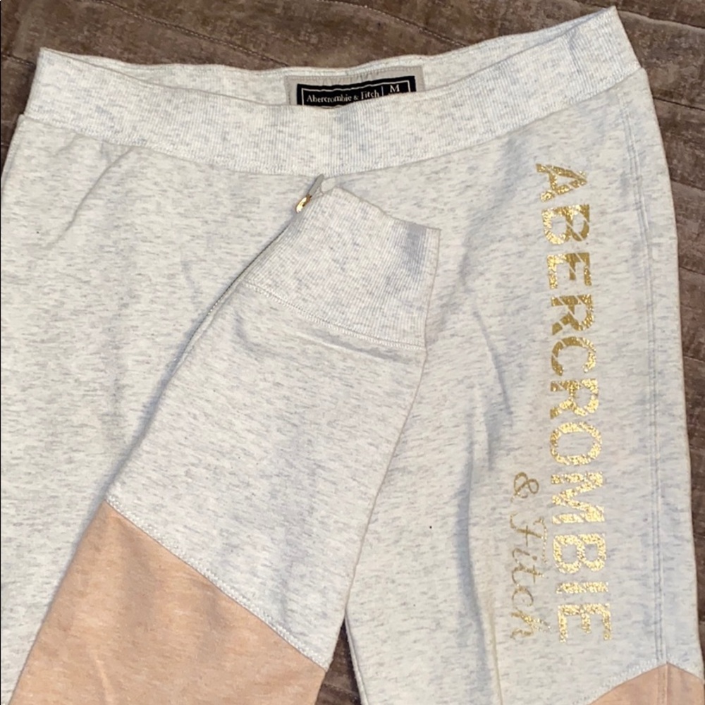 Grey Abercrombie sweats